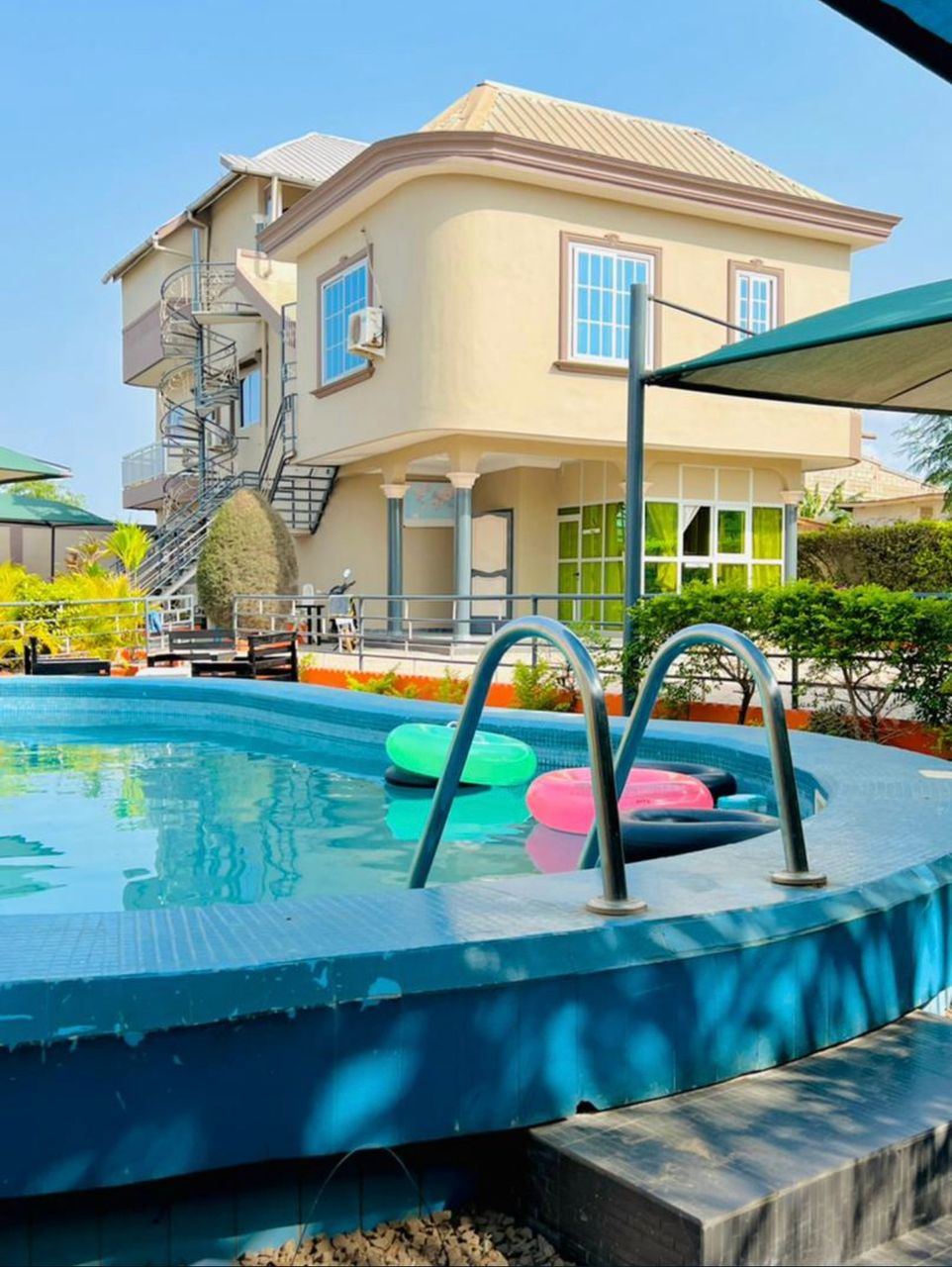 Happy Guest House - À propos